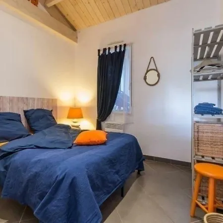 House La Maison Du Retz Confort Hébergement de vacances *
